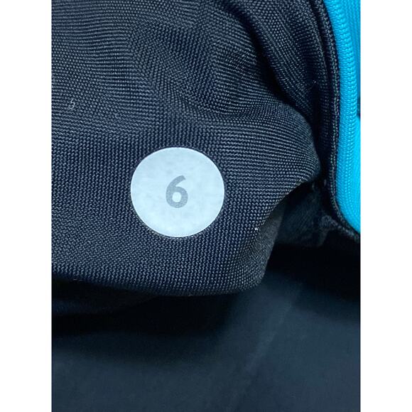 Lululemon Women's Black Blue Colorblock Low Rise Crop Athletic Leggings Pants 6 - Picture 5 of 5
